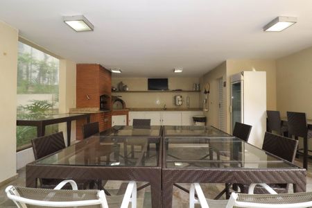 Apartamento à venda com 139m², 3 quartos e 3 vagasChurrasqueira