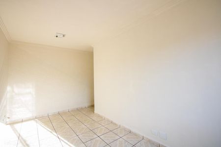 Sala de apartamento à venda com 2 quartos, 50m² em Cidade São Jorge, Santo André