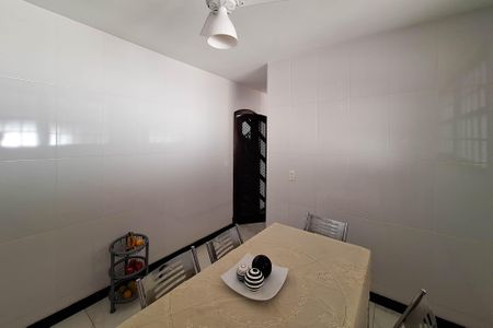 Casa à venda com 720m², 5 quartos e 6 vagasCopa