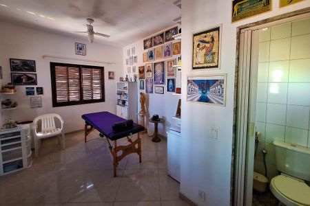 Casa à venda com 720m², 5 quartos e 6 vagasSuíte 2