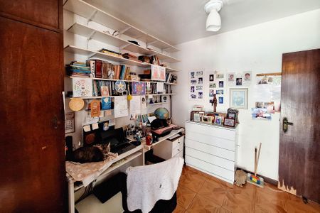 Casa à venda com 720m², 5 quartos e 6 vagasQuarto 2