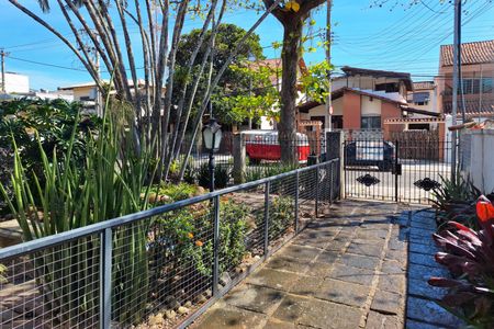 Casa à venda com 720m², 5 quartos e 6 vagasQuintal