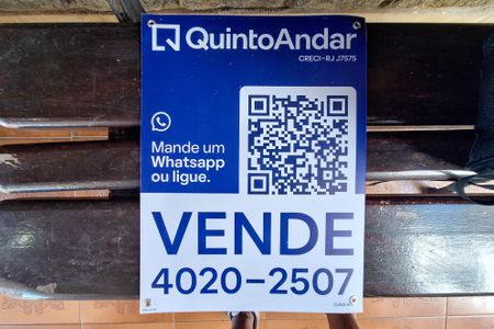 Casa à venda com 720m², 5 quartos e 6 vagasPlaca