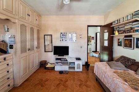 Casa à venda com 720m², 5 quartos e 6 vagasQuarto 1