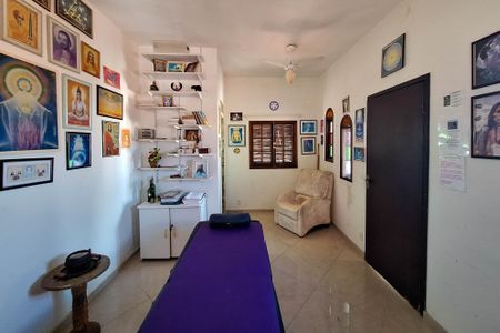 Casa à venda com 720m², 5 quartos e 6 vagasSuíte 2