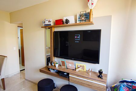 Sala de apartamento à venda com 2 quartos, 44m² em Jacarepaguá, Rio de Janeiro