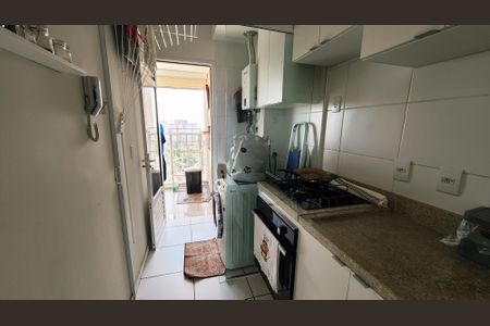 Apartamento à venda com 64m², 2 quartos e 1 vaga Apartamento à venda com 64m², 2 quartos e 1 vagaCozinha e Área de Serviço