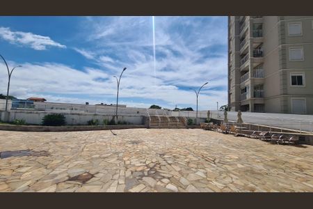 Apartamento à venda com 64m², 2 quartos e 1 vaga Apartamento à venda com 64m², 2 quartos e 1 vagaÁrea comum - Piscina