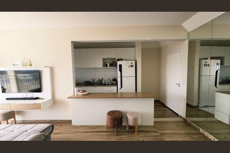 Sala de apartamento à venda com 2 quartos, 64m² em Medeiros, Jundiaí