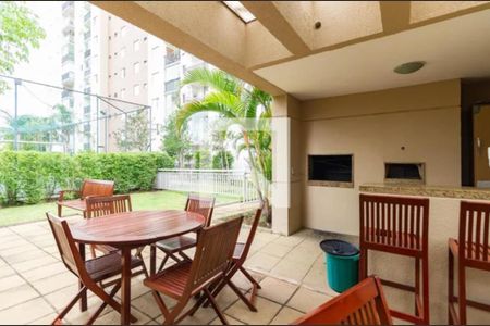 Apartamento à venda com 65m², 2 quartos e 1 vagaÁrea comum - Churrasqueira