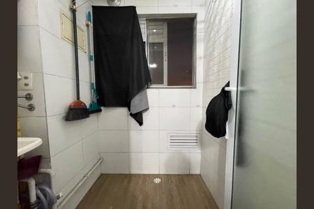 Apartamento à venda com 65m², 2 quartos e 1 vagaÁrea de Serviço