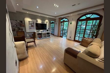 Apartamento à venda com 2 quartos, 114m² em Grajaú, Rio de Janeiro