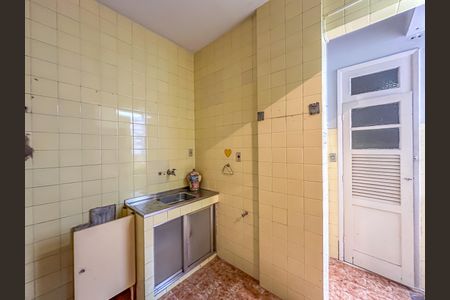 Apartamento à venda com 58m², 2 quartos e sem vaga Apartamento à venda com 58m², 2 quartos e sem vagaCozinha