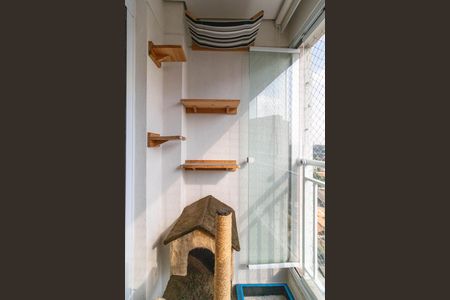 Apartamento à venda com 136m², 4 quartos e 3 vagas Apartamento à venda com 136m², 4 quartos e 3 vagasVaranda da Suíte 2