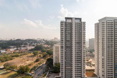 Apartamento à venda com 136m², 4 quartos e 3 vagas Apartamento à venda com 136m², 4 quartos e 3 vagasVista da Varanda da Suíte 2