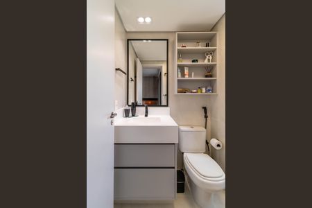 Apartamento à venda com 136m², 4 quartos e 3 vagas Apartamento à venda com 136m², 4 quartos e 3 vagasBanheiro da Suíte 2