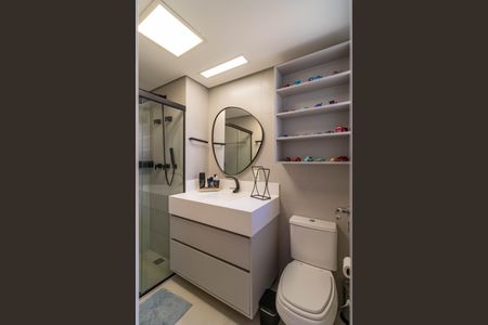 Apartamento à venda com 136m², 4 quartos e 3 vagas Apartamento à venda com 136m², 4 quartos e 3 vagasBanheiro da Suíte 4