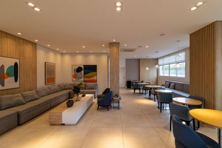 Apartamento à venda com 136m², 4 quartos e 3 vagas Apartamento à venda com 136m², 4 quartos e 3 vagasÁrea comum - Salão de festas