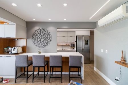 Apartamento à venda com 136m², 4 quartos e 3 vagas Apartamento à venda com 136m², 4 quartos e 3 vagasCozinha