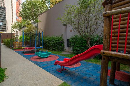 Apartamento para alugar com 37m², 1 quarto e sem vaga Apartamento para alugar com 37m², 1 quarto e sem vagaÁrea comum - Playground