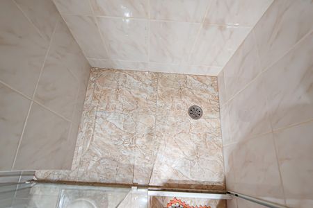 Apartamento à venda com 225m², 3 quartos e 4 vagas Apartamento à venda com 225m², 3 quartos e 4 vagasBanheiro Social