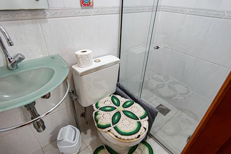 Apartamento à venda com 225m², 3 quartos e 4 vagas Apartamento à venda com 225m², 3 quartos e 4 vagasBanheiro de Serviço