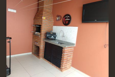 Casa à venda com 198m², 3 quartos e 2 vagas
