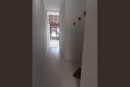 Casa à venda com 198m², 3 quartos e 2 vagas