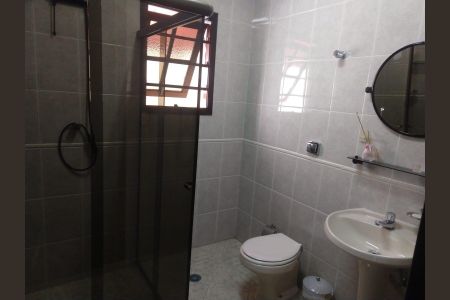 Casa à venda com 198m², 3 quartos e 2 vagas