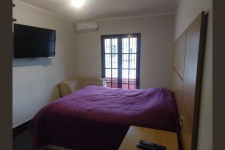 Casa à venda com 198m², 3 quartos e 2 vagas