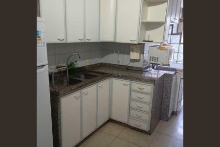 Apartamento à venda com 145m², 4 quartos e 2 vagas