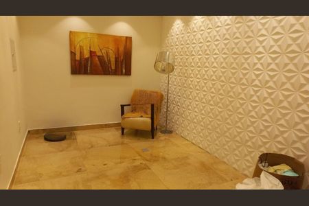 Casa à venda com 2 quartos, 100m² em Cambuci, São Paulo