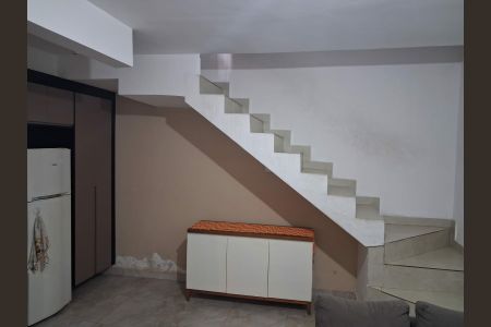 Casa à venda com 2 quartos, 50m² em Jardim das Maravilhas, Santo André