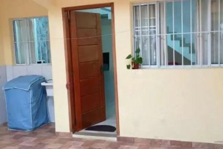 Casa à venda com 2 quartos, 50m² em Jardim das Maravilhas, Santo André