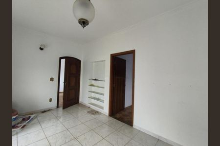 Casa à venda com 200m², 3 quartos e 1 vaga