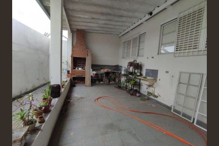 Casa à venda com 200m², 3 quartos e 1 vaga