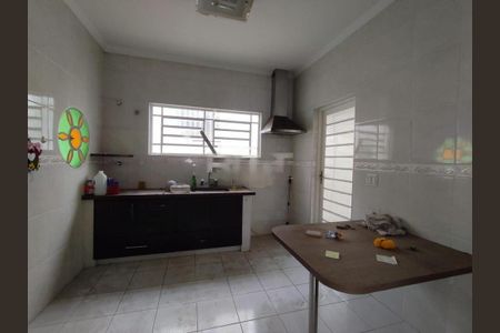 Casa à venda com 200m², 3 quartos e 1 vaga
