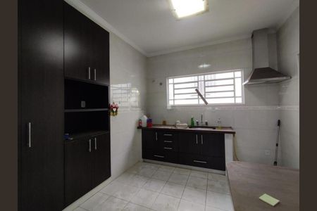 Casa à venda com 200m², 3 quartos e 1 vaga