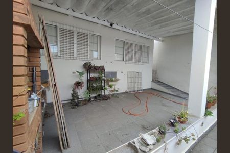 Casa à venda com 200m², 3 quartos e 1 vaga