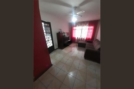 Casa à venda com 3 quartos, 250m² em Vila Norma, São Paulo