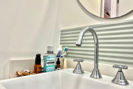 Apartamento para alugar com 69m², 2 quartos e 2 vagas Apartamento para alugar com 69m², 2 quartos e 2 vagasBanheiro