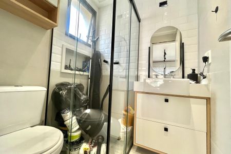 Apartamento para alugar com 69m², 2 quartos e 2 vagas Apartamento para alugar com 69m², 2 quartos e 2 vagasBanheiro da Suíte