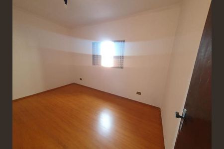 Casa à venda com 2 quartos, 125m² em Vila Lucinda, Santo André
