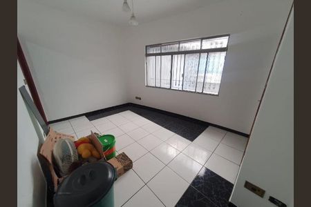 Casa à venda com 2 quartos, 125m² em Vila Lucinda, Santo André
