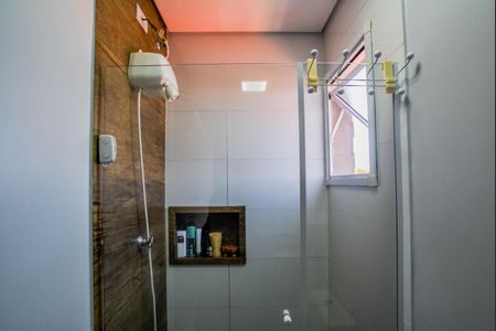 Apartamento à venda com 100m², 2 quartos e 2 vagasBanheiro da Suíte