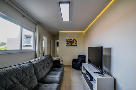 Sala de apartamento à venda com 2 quartos, 100m² em Vila Curuçá, Santo André