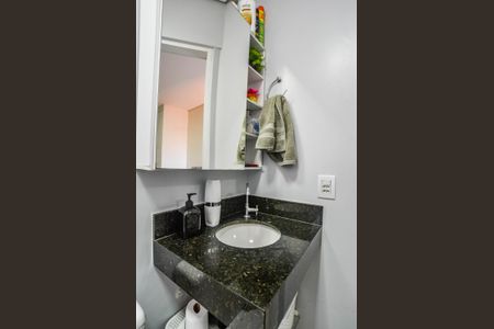 Apartamento à venda com 100m², 2 quartos e 2 vagasBanheiro da Suíte