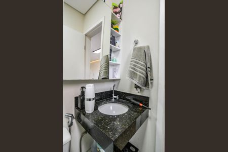 Apartamento à venda com 100m², 2 quartos e 2 vagasBanheiro Social