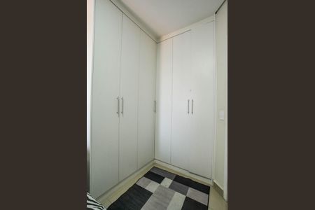 Apartamento à venda com 100m², 2 quartos e 2 vagasQuarto Suíte
