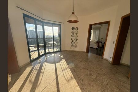 Apartamento à venda com 3 quartos, 255m² em Vila Suzana, São Paulo